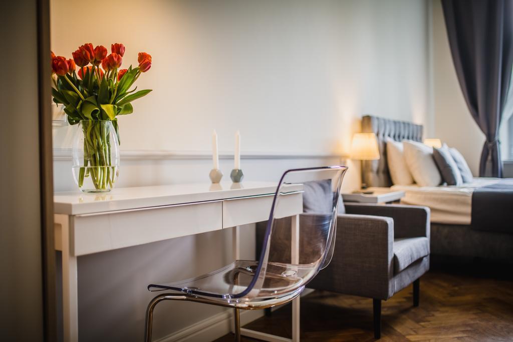 Angel House Aparthotel คราคูฟ ภายนอก รูปภาพ